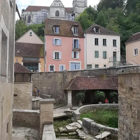 Holiday home Le Marronnier De Victor